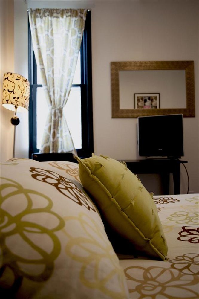 Downtown Home Inn B&B Торонто Экстерьер фото